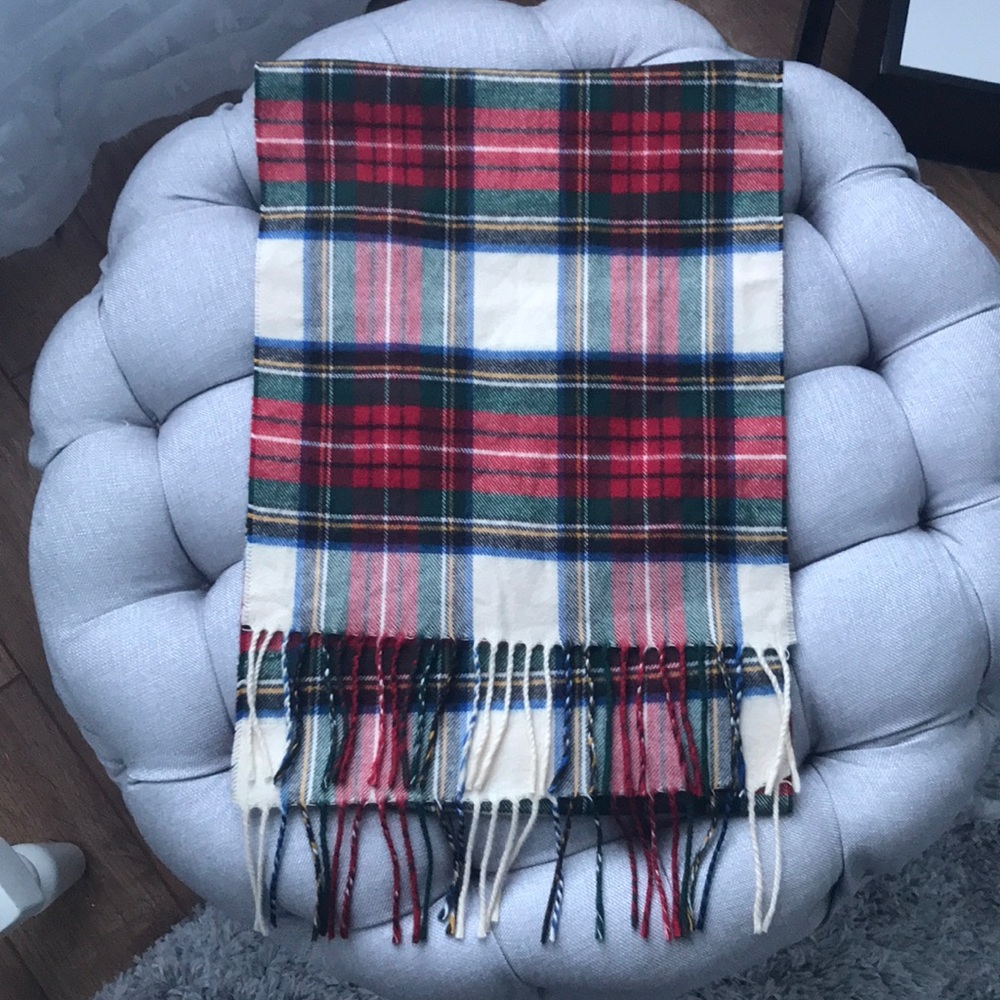 Merona Cream Red Green Plaid Winter Scarf Fringe Soft Cozy Christmas Holiday